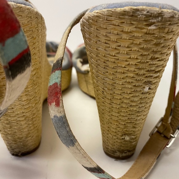 Splendid Multicolor Striped Fabric Stap Sandals - Picture 7 of 8